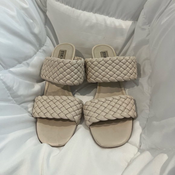 Steve Madden Shoes - Steven Madden block heel, size 7.5